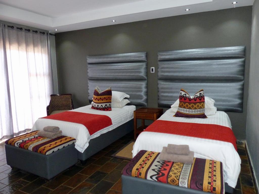 Opuwo Country Lodge Εξωτερικό φωτογραφία