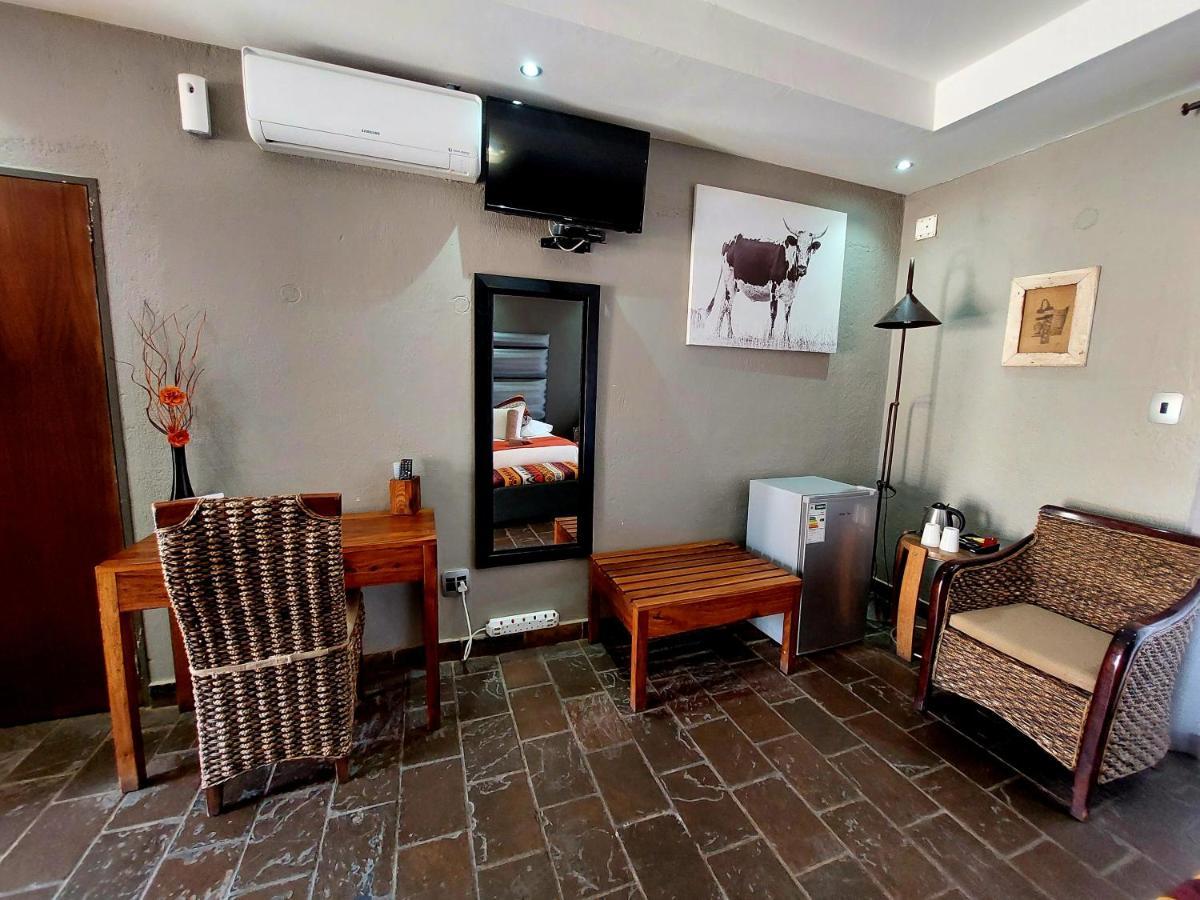 Opuwo Country Lodge Εξωτερικό φωτογραφία